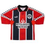 camisa-eintracht-frankfurt-vermelha-1996-98-home-i-masculina