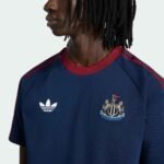 camisa-newcastle-united-azul-escuro-2026-27-og-crew-masculina