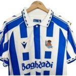 camisa-real-sociedad-azul-branco-2025-26-polo-masculina
