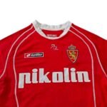 camisa-real-zaragoza-vermelha-2004-05-away-ii-masculina