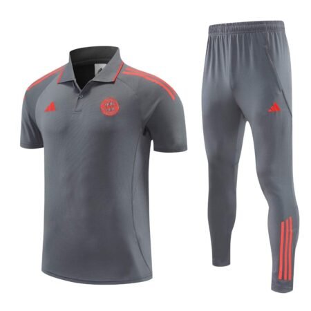 Conjunto Viagem Bayern de Munique Camisa Polo e Calça Cinza 2025/26 Masculino