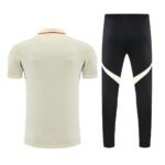 kit-treino-liverpool-2025-26-bege-preto-masculino
