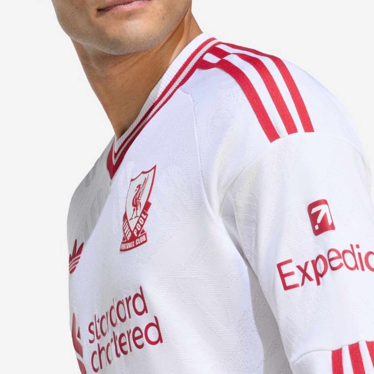 camisa-liverpool-fc-branca-2026-27-away-ii-manga-longa-jogador (2) Camisa Liverpool FC Branca 2026/27 Away II Jogador Manga Longa