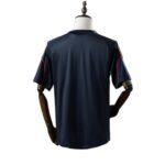 camisa-liverpool-preto-2009-10-away-masculino-retro (1)