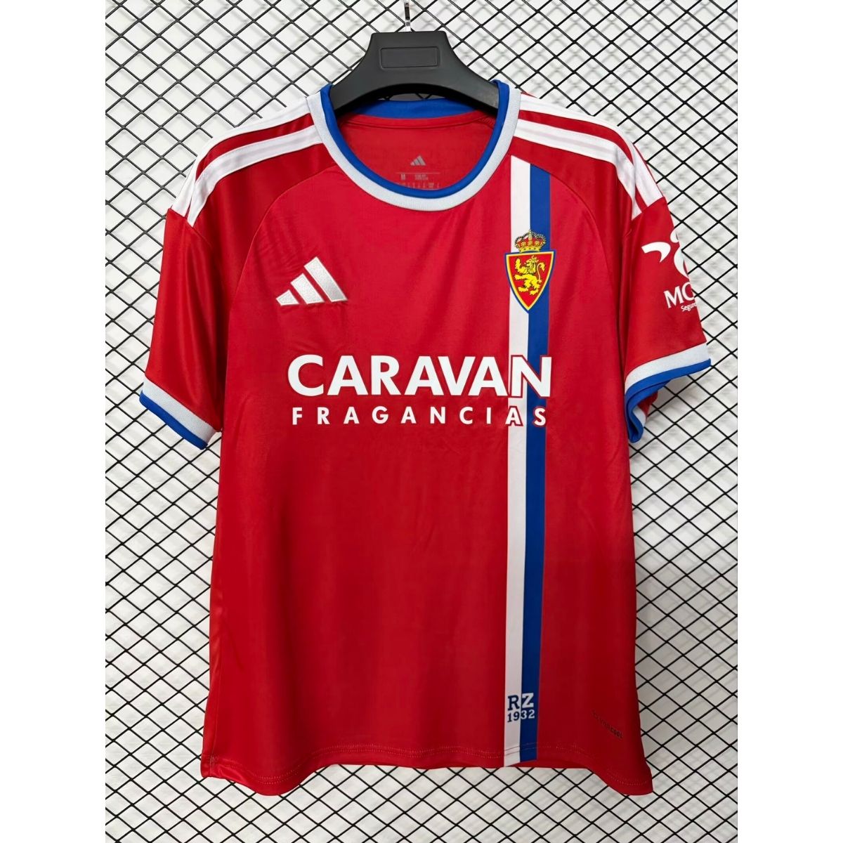 camisa-Real-Zaragoza-vermelha-2026-27-home-i-masculina (1) Camisa Real Zaragoza Vermelha 2026/27 Home I Masculina