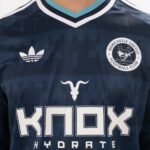 camisa-newcastle-united-azul-2026-27-away-ii-manga-longa