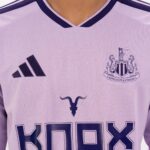 camisa-newcastle-united-roxo-2026-27-third-iii-manga-longa