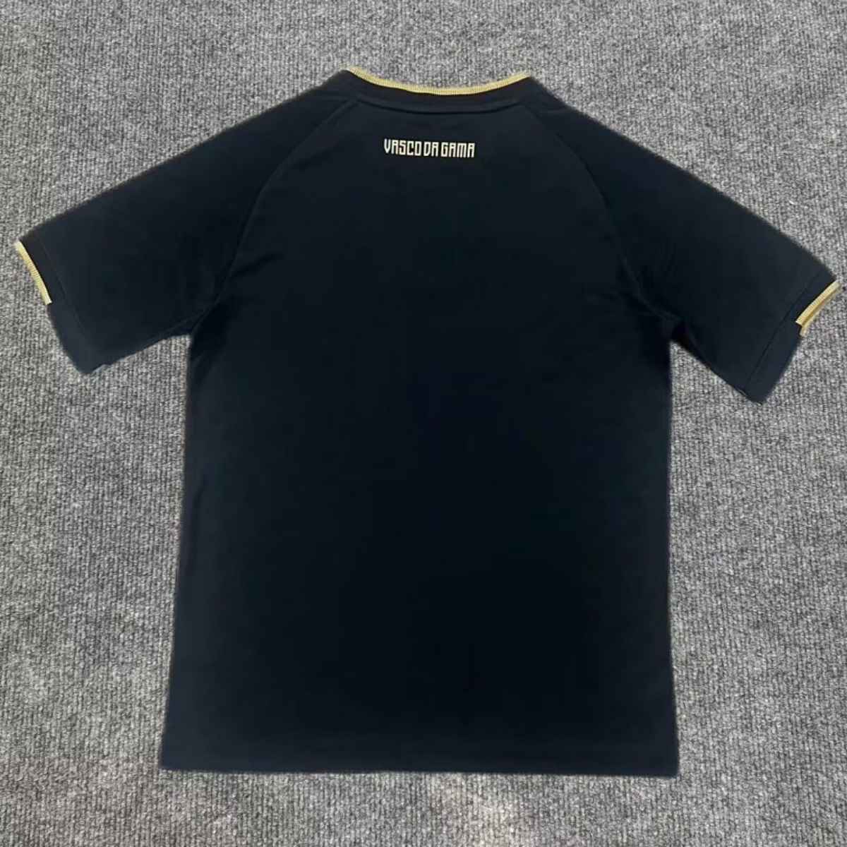 camisa-vasco-gigante-de-ouro-preta-2026-27-masculina (2) Camisa Vasco da Gama Gigante de Ouro Preta 2026/27 Especial Masculina